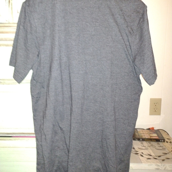 "Just a Girl who Loves Christmas" shirt in gray and size large - Picture 2 of 3